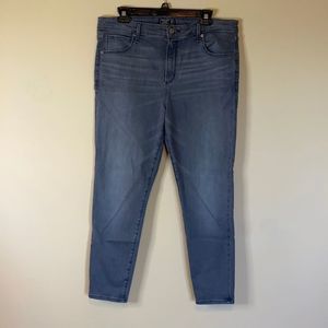 Abercrombie & Fitch High Rise Super Skinny Jean